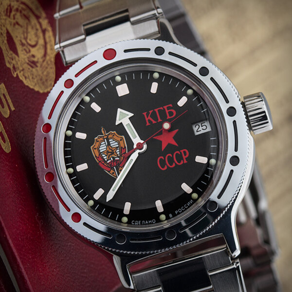 VOSTOK KGB Taucheruhr 200m Automatik Militär Uhr inkl. Glasboden